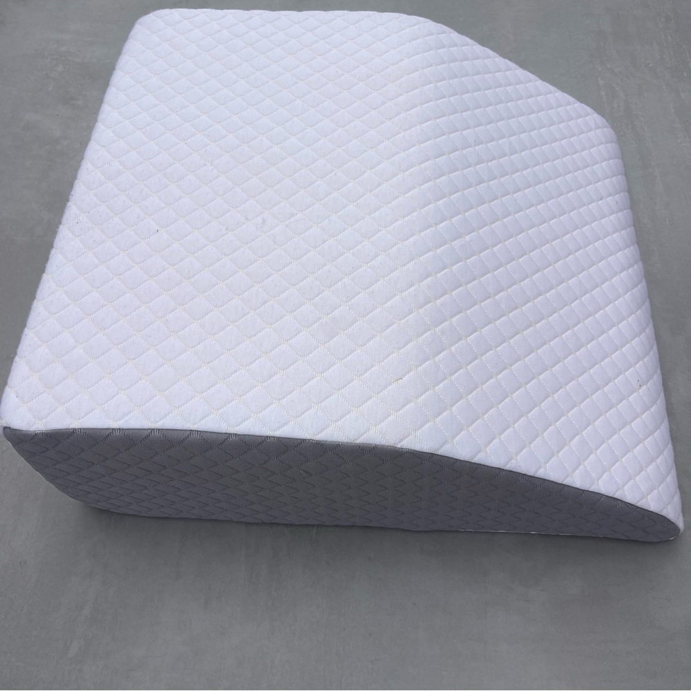 Leg Support Wedge Pillow